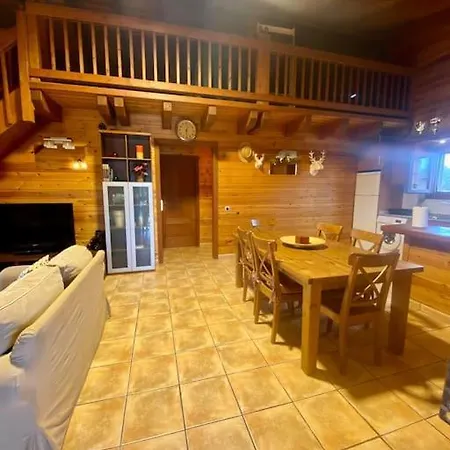 Casa De Madera Con Piscina En Cambrils 펜션 타라고나