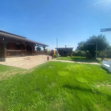 Casa De Madera Con Piscina En Cambrils * 塔拉戈纳